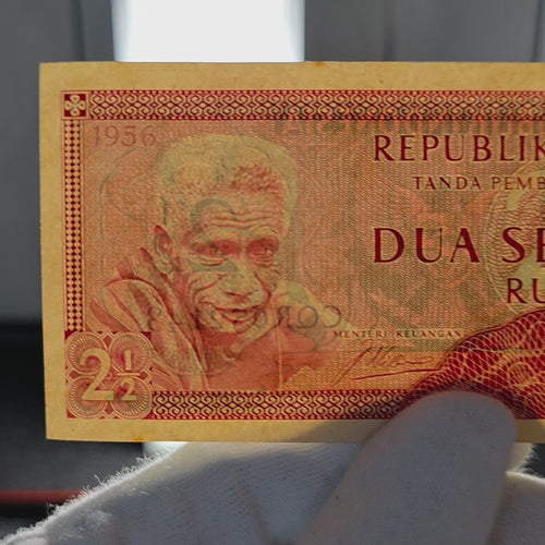 1956 Indonesia 2.5 Rupiah Ethnic Portrait Banknote UNC | Rare Vintage Paper Money Collectible